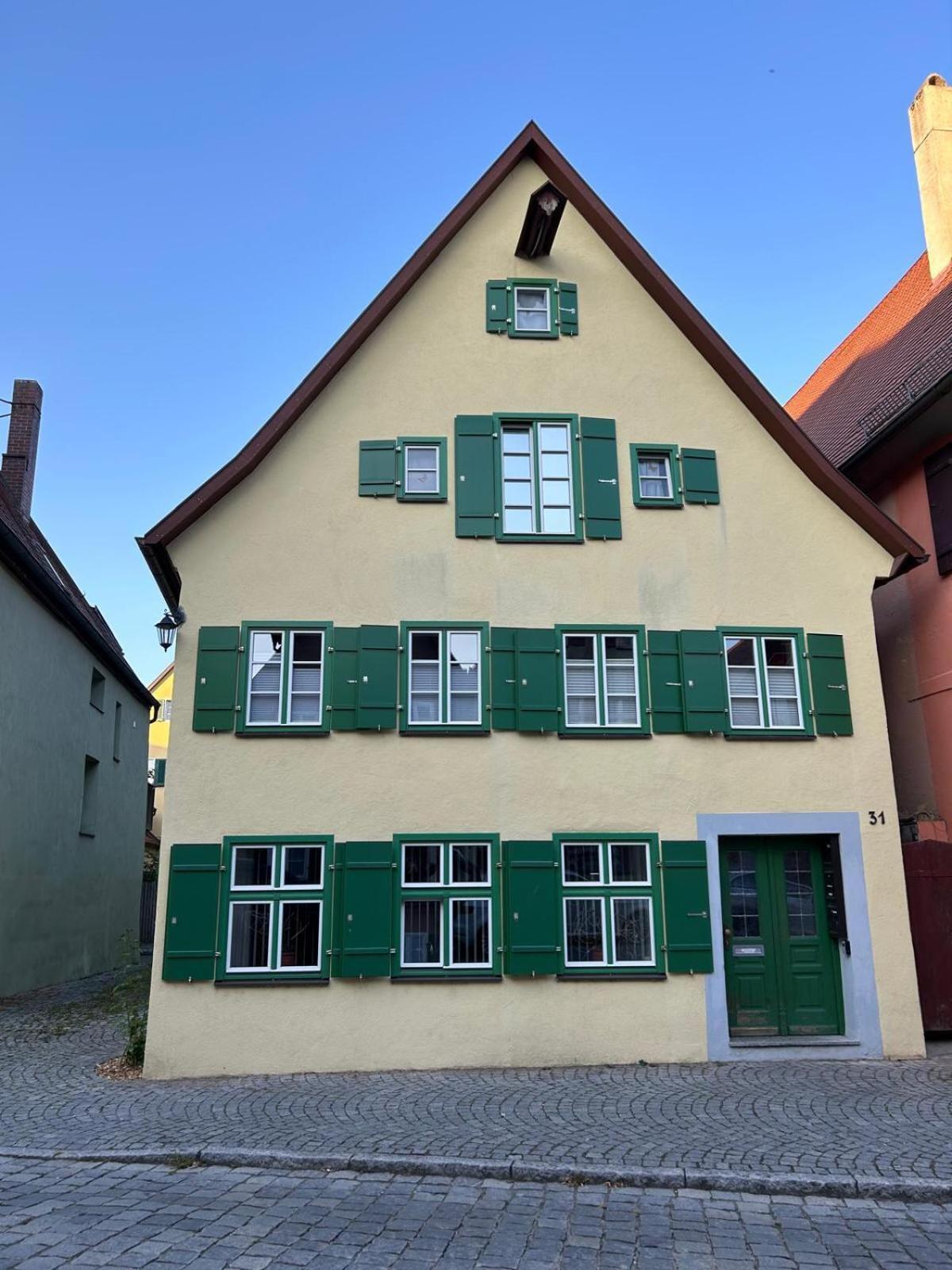 Dornroeschen Dinkelsbuehl